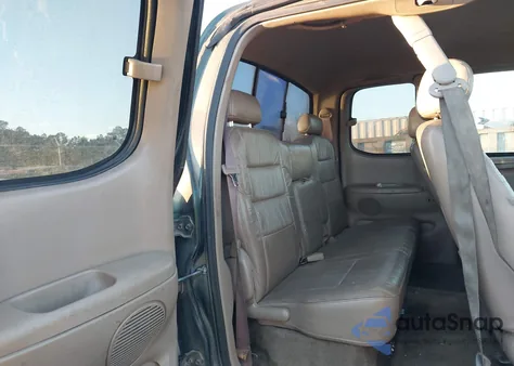 2002 Toyota Tundra Ltd V8 z USA, uszkodzony, nr VIN 5TBRT38162S221267